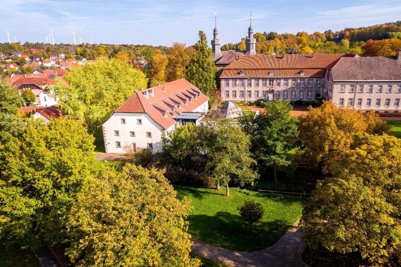 Wohlfuehlhotel Im Schlosspark - Self Checkin Willebadessen Exterior foto